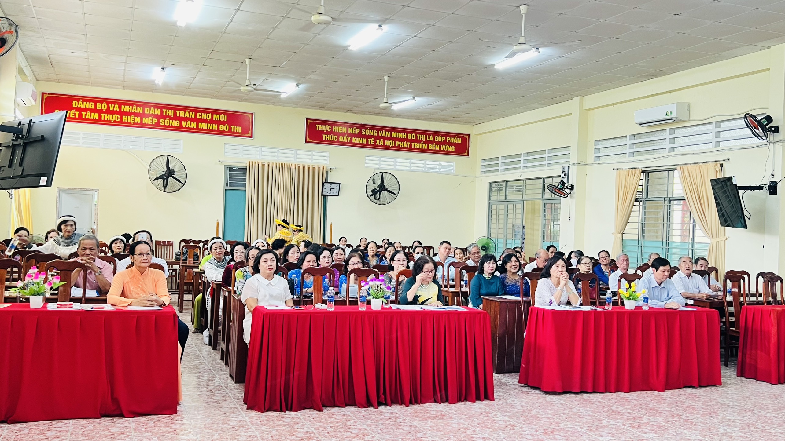 HỌP MẶT KỶ NIỆM 41 NĂM NGÀY NHÀ GIÁO VIỆT NAM 20/11/2023