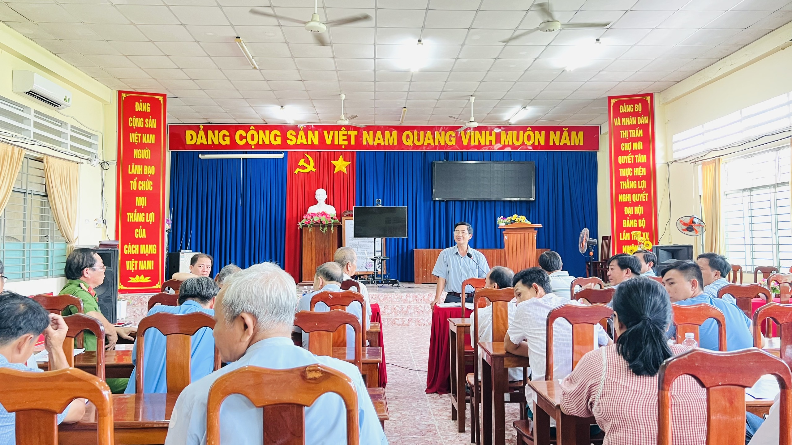 QUANG CẢNH BUỔI TRIỂN KHAI KẾ HOẠCH