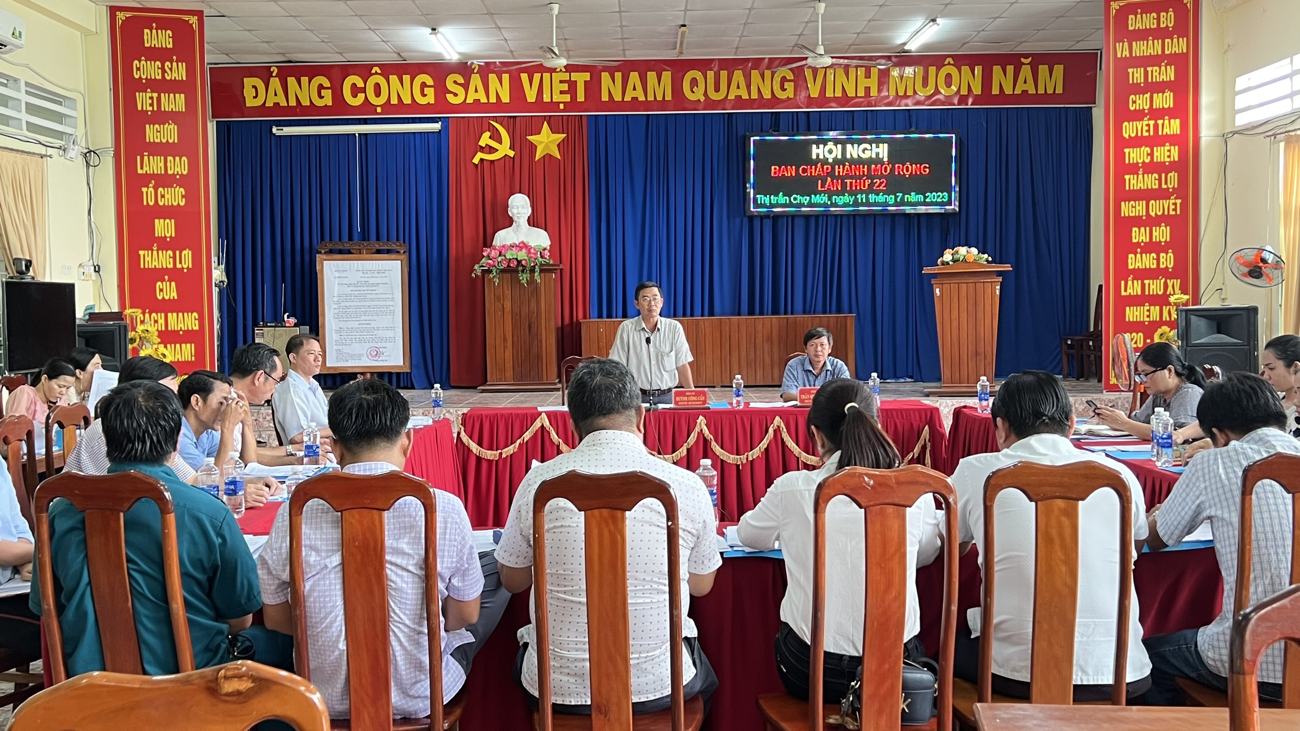 HỘI NGHỊ BAN CHẤP HÀNH MỞ RỘNG LẦN THỨ 22