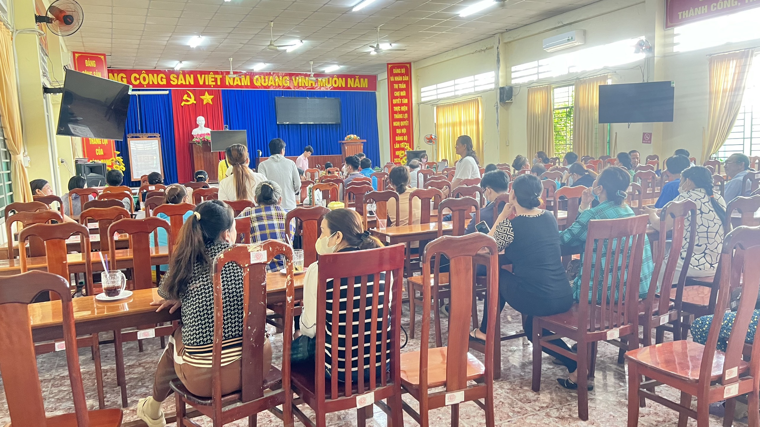 NGÂN HÀNG CHÍNH SÁCH XÃ HỘI HUYỆN GIẢI NGÂN VỐN THÁNG 1/2024