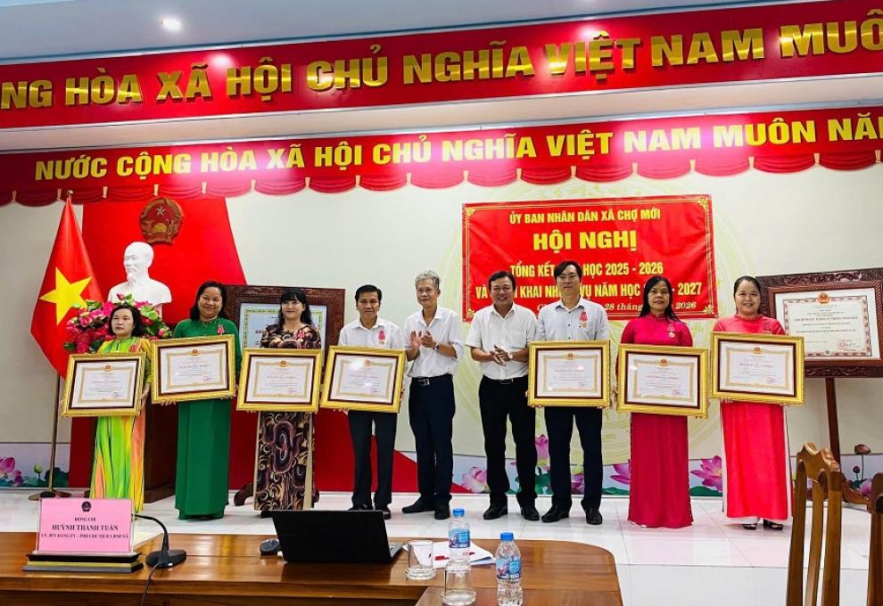 Tong ket nam hoc 2025 2026