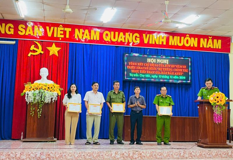 HỘI NGHỊ TỔNG KẾT 4 NĂM THỰC HIỆN CHỈ THỊ 04 CỦA BAN THƯỜNG VỤ HUYỆN UỶ VỀ PHÒNG, CHỐNG TỘI PHẠM
