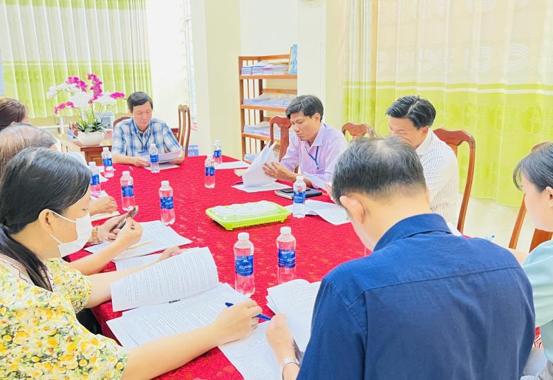 HỌP PHÂN CÔNG CÁC BAN NGÀNH, ĐOÀN THỂ