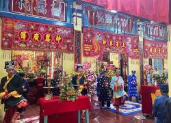 Lanh dao xa du le gio Nguyen Huu Canh