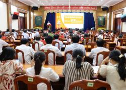 Hop mat mung dang mung xuan